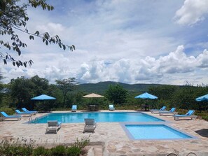 Outdoor pool - ELangata Olerai Luxury Camp (Maasai Mara)