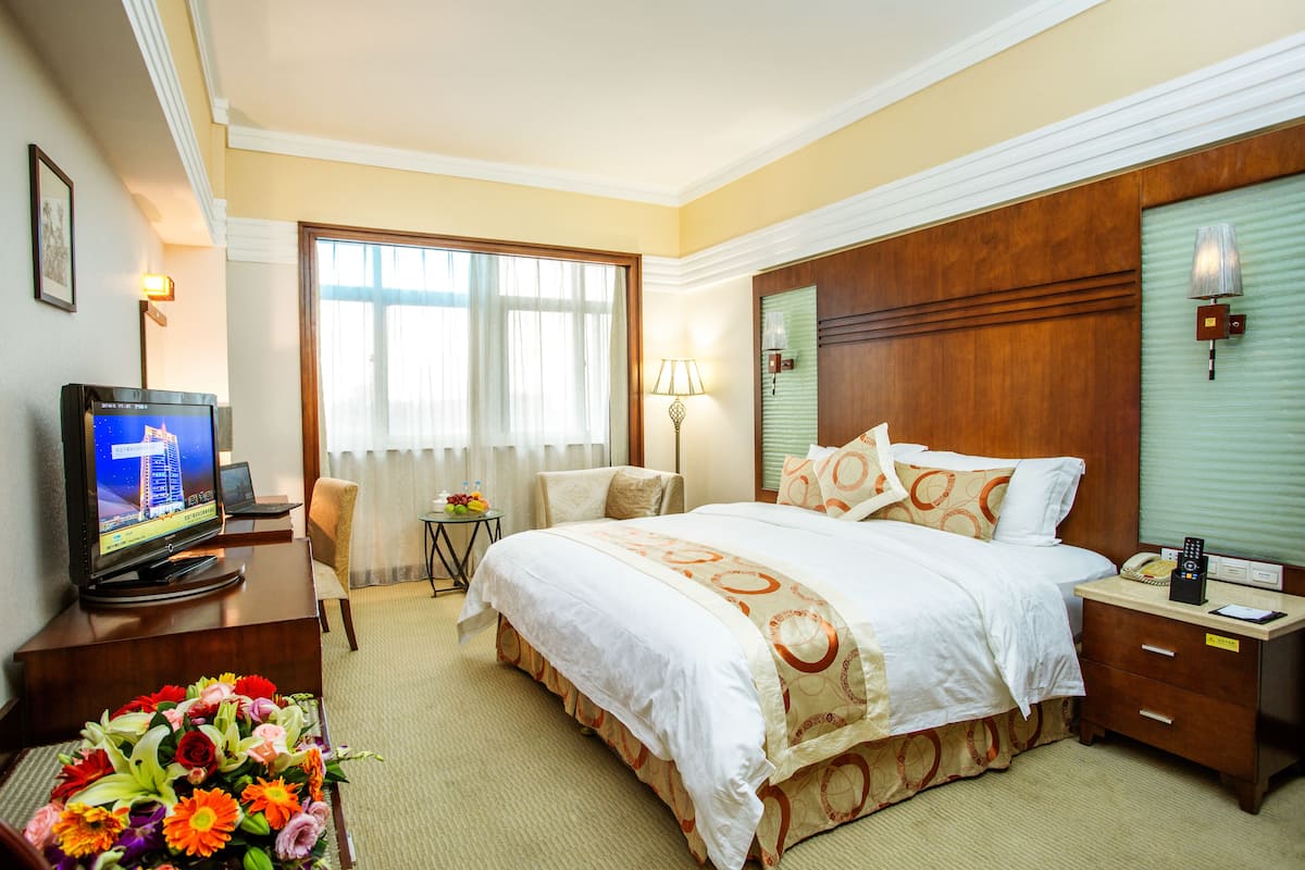 Minibar, in-room safe, desk, blackout curtains