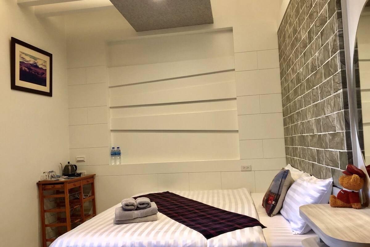 Decoración personalizada, muebles diferentes y escritorio