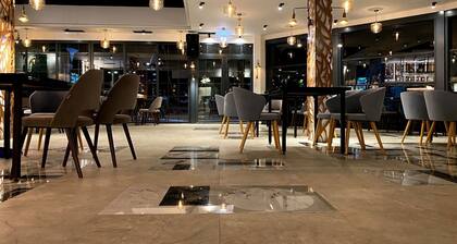 Villa Lihnidos Square