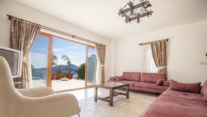 Villa, vue mer | Coin séjour