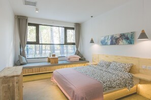 Villa, Non Smoking