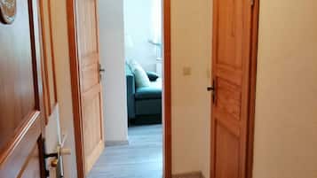 Comfort Double Room | Blackout drapes, soundproofing, cribs/infant beds, free WiFi
