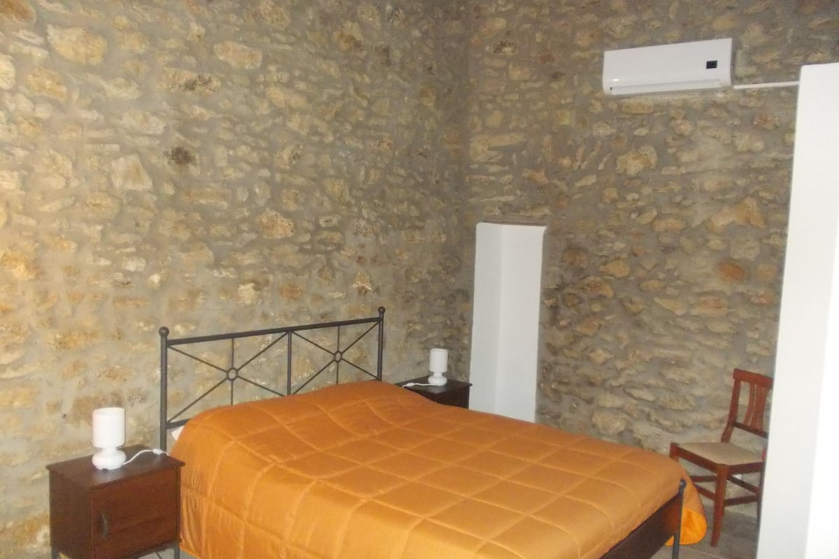 Desk, soundproofing, bed sheets