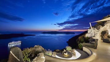 Deluxe Villa, Private Pool | Terrace/patio
