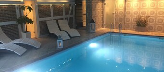 沙博伊茨彼得森鄉村之家飯店 