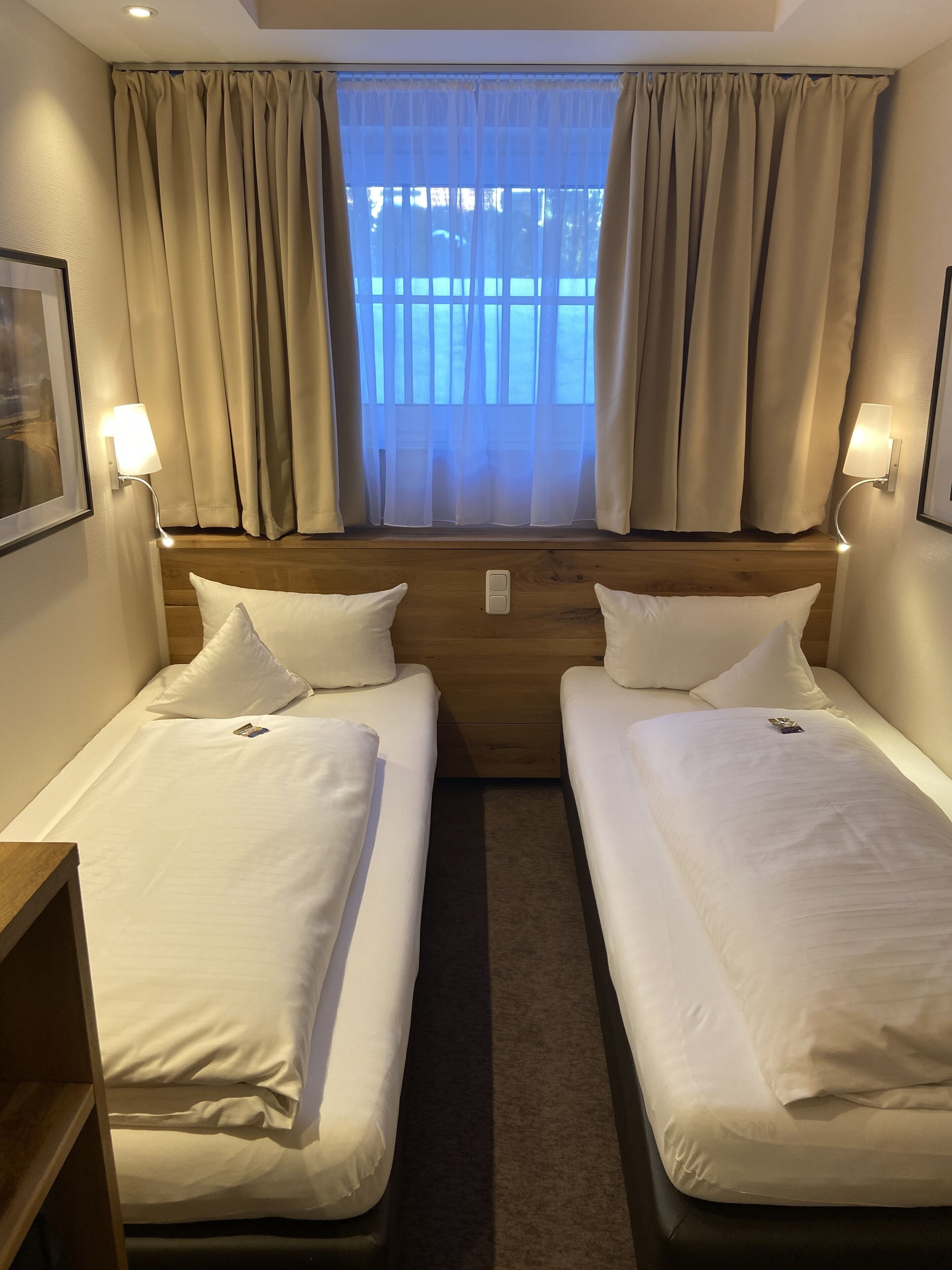 Minibar, rideaux occultants, chambres insonorisées