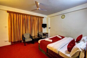 Rollaway beds, free WiFi