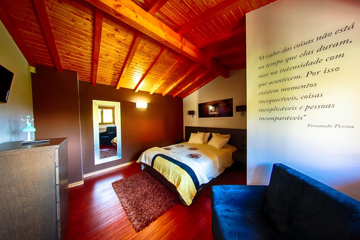 House, 1 Bedroom | Hypo-allergenic bedding, down duvets, soundproofing