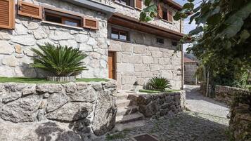 Facciata della struttura