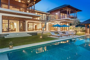 Luxury Villa, 3 Bedrooms, Private Pool, Pool View | Private pool - Villa Rusa Biru (Canggu)