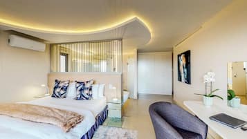 Superior Room (Sea Facing with Garden)