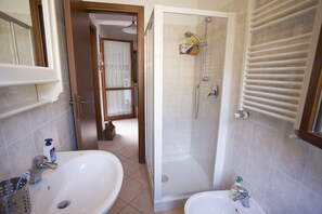 Villa, 2 Schlafzimmer | Badezimmer