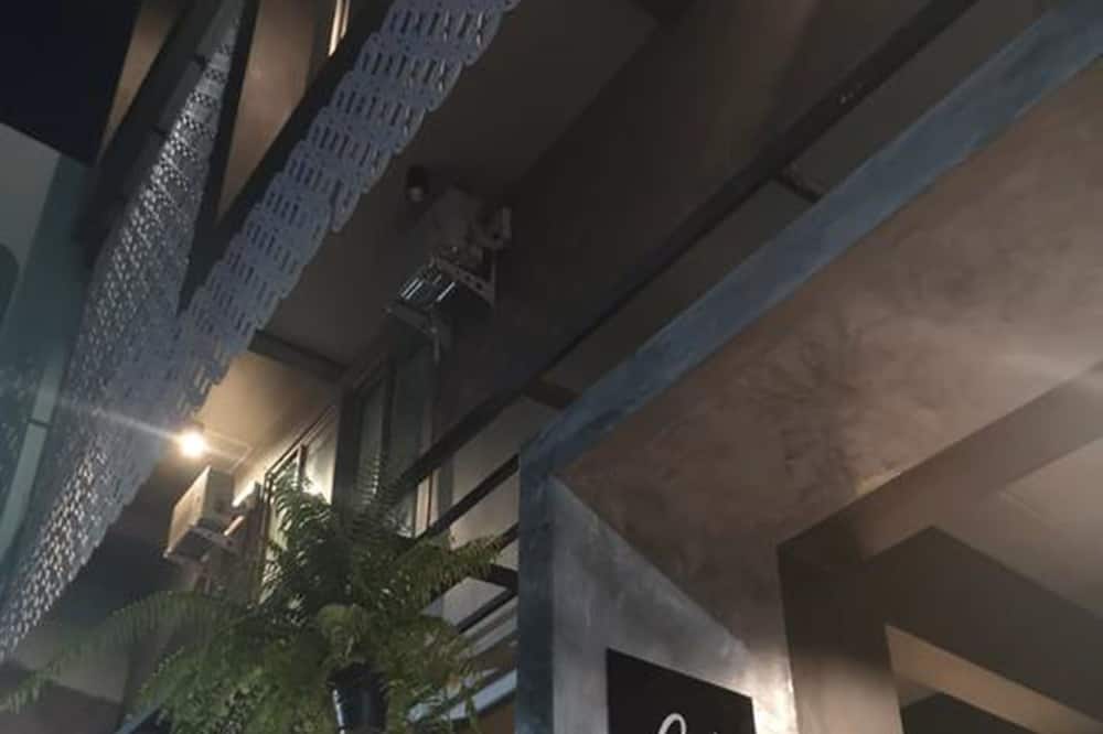 Get GuestHouse 2