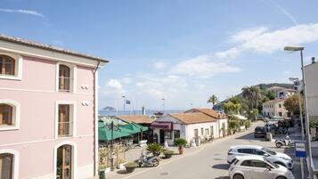 Apartment, 1 Bedroom (Sole) | View from room