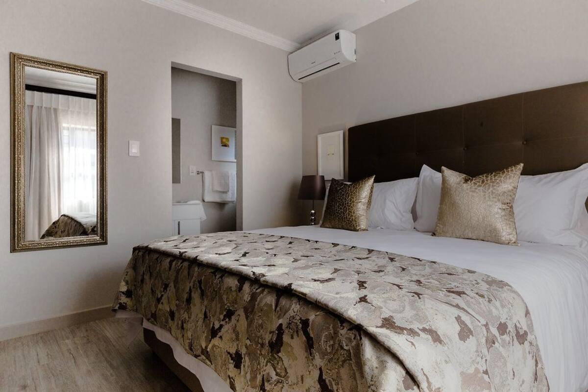 Deluxe-Apartment | Zimmersafe, Verdunkelungsvorhänge, Bügeleisen/Bügelbrett