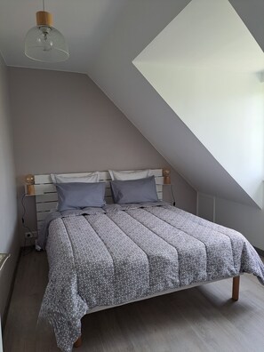 Individually decorated, individually furnished, free WiFi, bed sheets - Le Clos des Pensées (Saint-Sauveur-d'Emalleville)