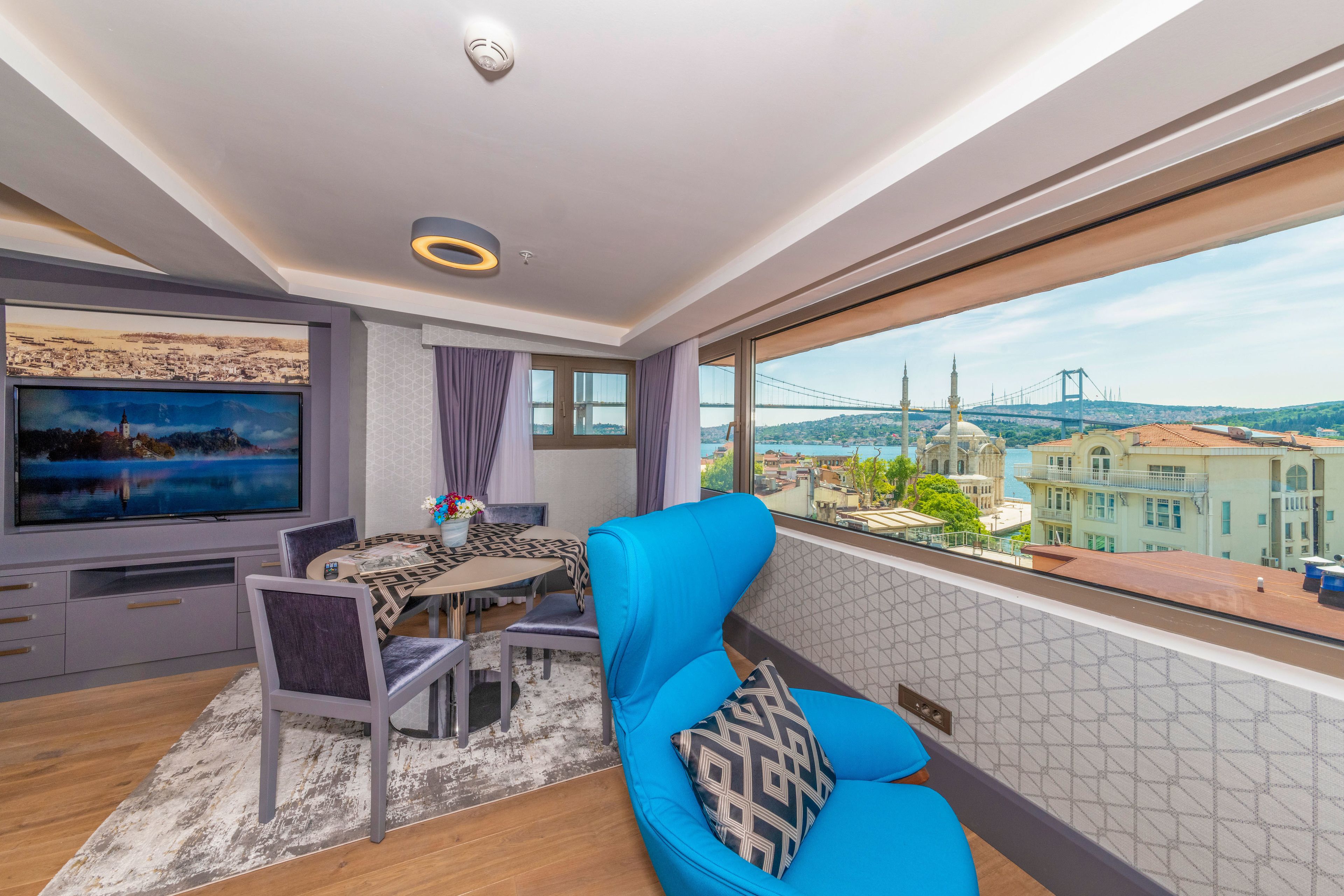 King Room with Bosphorus View, Annex Building (Stair Access)
