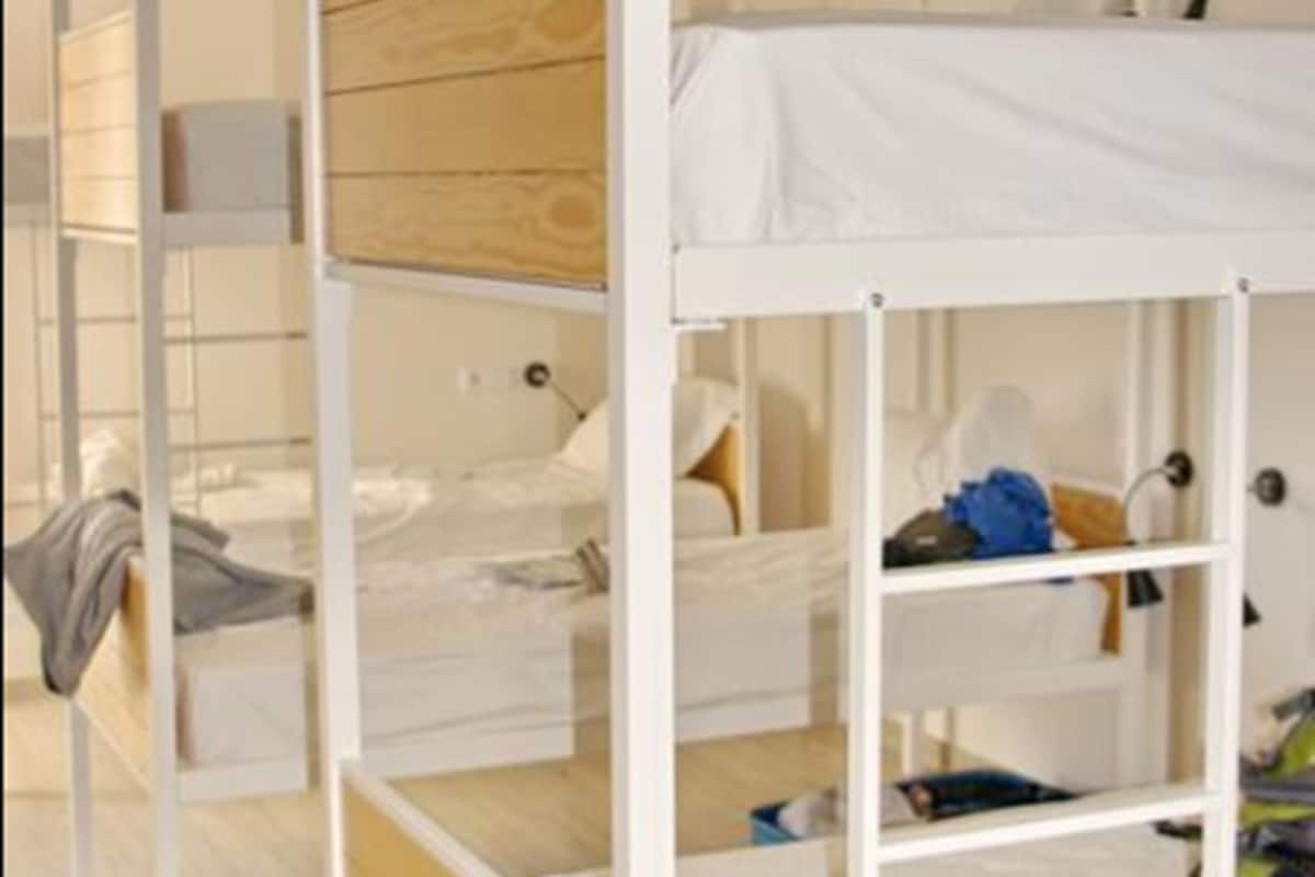 Blackout curtains, soundproofing, iron/ironing board, free WiFi