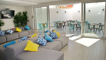 Sala de estar en el lobby