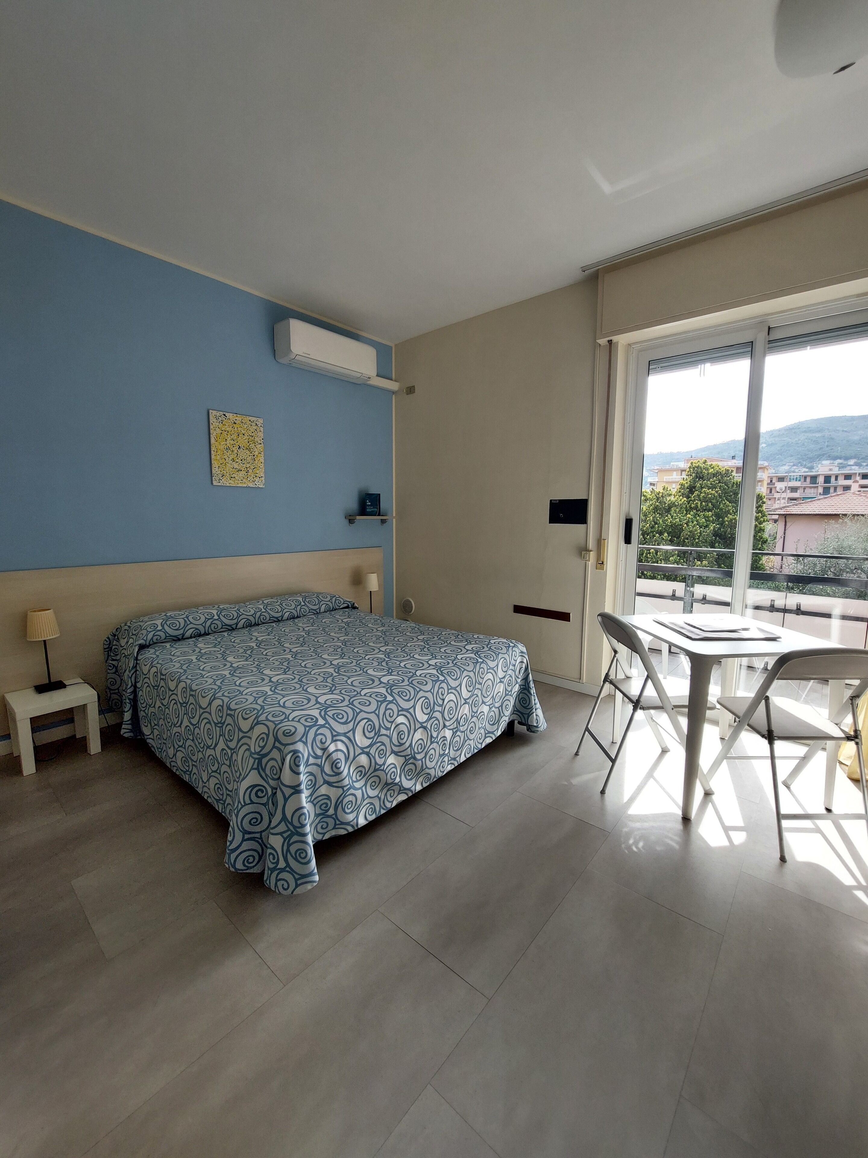 Apartment, Balkon (A2)