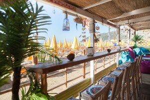 Bar en la playa