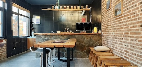 House | Private kitchen | Electric kettle