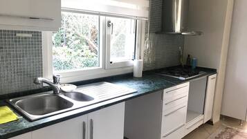 Villa | Private kitchen | Electric kettle