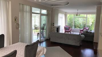 Villa | Living room | LCD TV