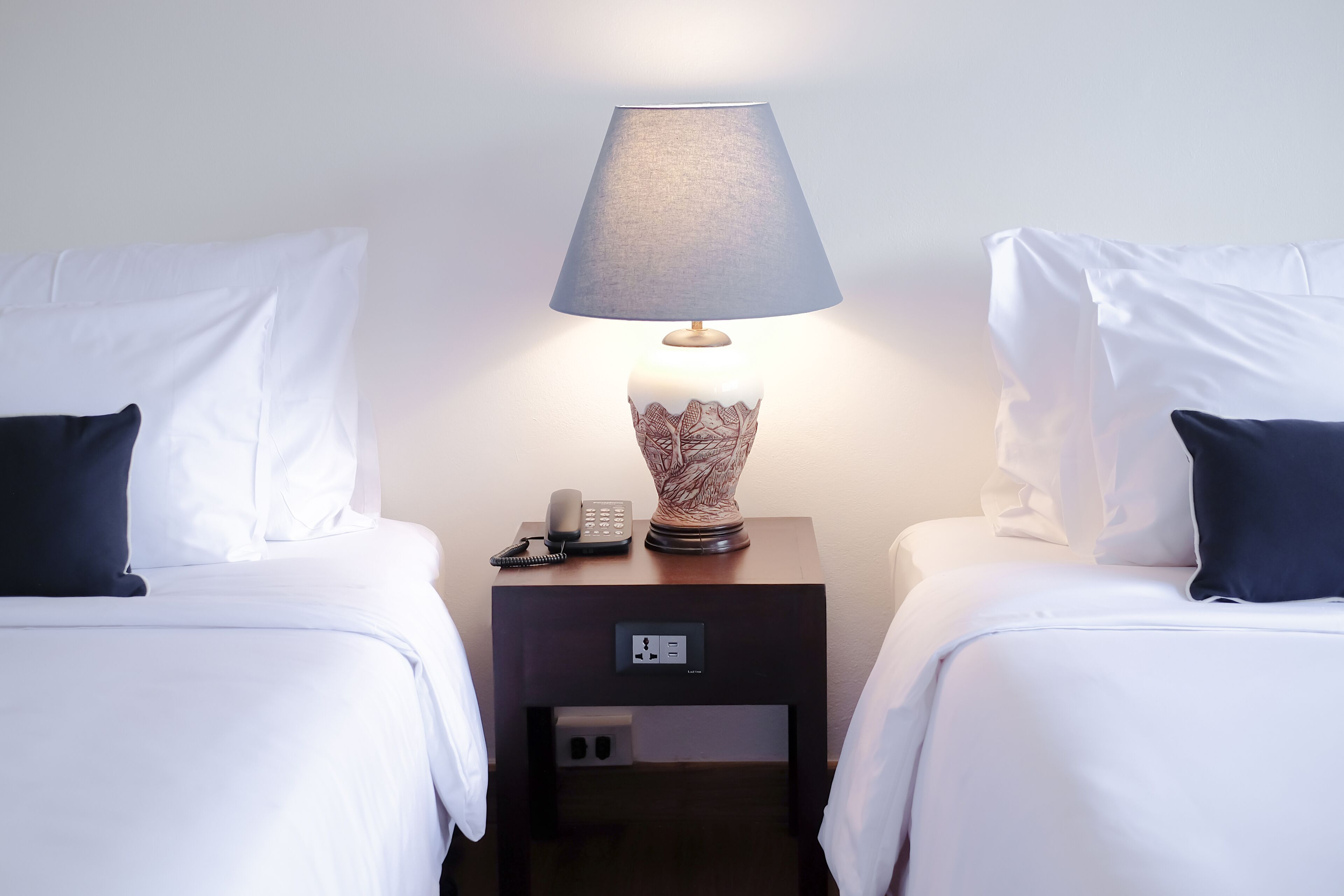 deluxe double room | 1 bedroom, in-room safe, desk, blackout curtains