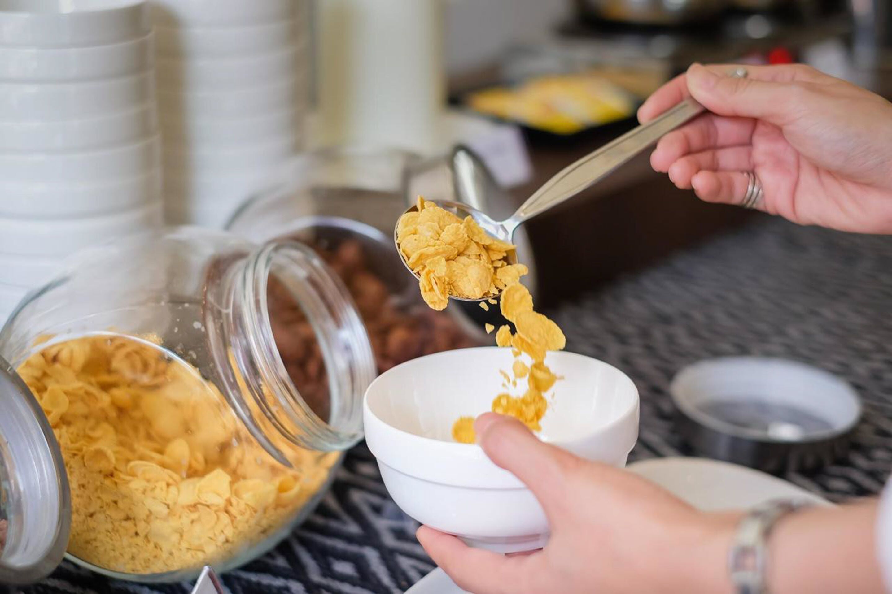 daily buffet breakfast (thb 250 per person)