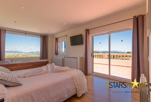 6 bedrooms, iron/ironing board, free WiFi, bed sheets - The Land, Villa-Finca 5StarsHome Mallorca (San Jordi)