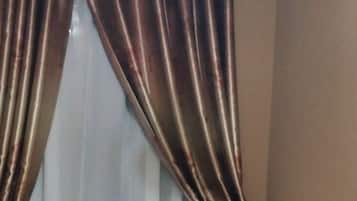 Single Room, Private Bathroom | Premium bedding, blackout drapes, free WiFi, bed sheets