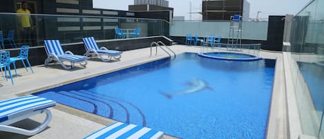 Outdoor pool, pool umbrellas