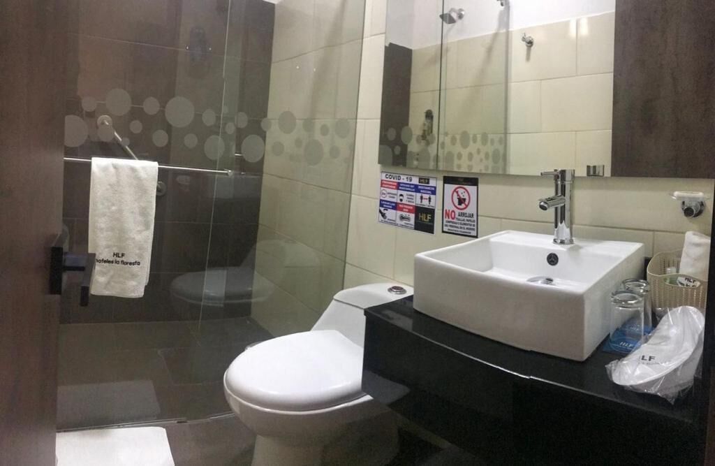 standard double room | 1 bedroom, in-room safe, bed sheets