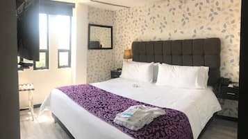 Quarto casal superior, sacada | Tecnologia