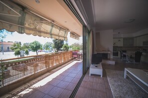 Balcony - Nefeli City Apartments (Patras)