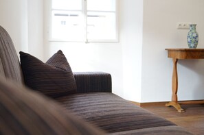 Luxury Apartment, 1 King Bed with Sofa bed (SH-AP. 3) | Interior detail - Stammhaus - Premium Residences (Rauris)