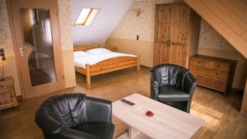 Dobbeltrom, ikke-røyk, byutsikt | Oppholdsområde | Flatskjerm-TV