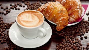 Einheimisches Frühstück unter der Woche (18 EUR pro Person)