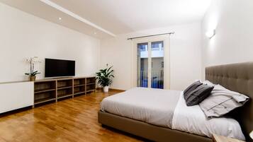 Familien-Suite, Küche | Verdunkelungsvorhänge, kostenloses WLAN, Bettwäsche