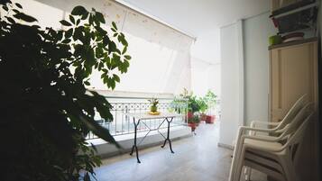 Deluxe Apartment, 2 Bedrooms | Balcony