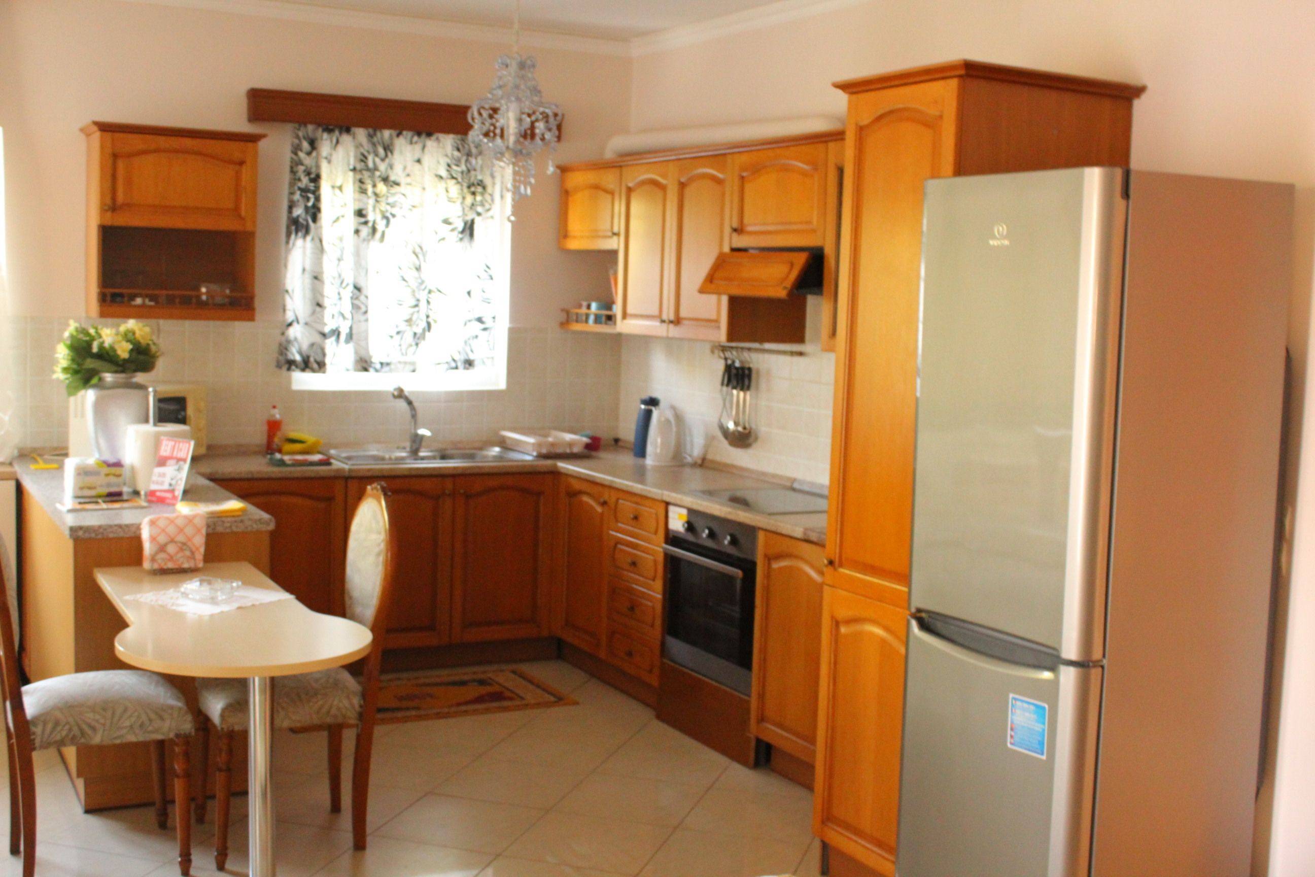 apartment, 2 bedrooms | private kitchen | full-sized fridge, microwave, oven, stovetop