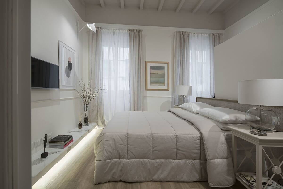 Coffres-forts dans les chambres, Wi-Fi gratuit, draps fournis