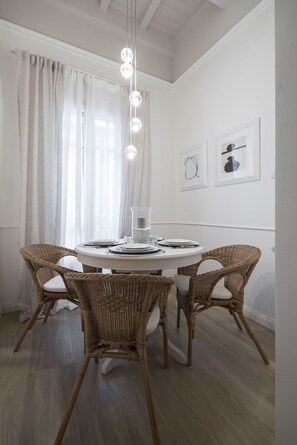 Deluxe Apartment, Balcony | In-room dining - Agnolo19 (Florence)