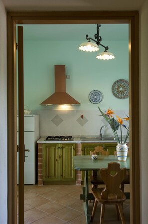 Appartamento, 2 camere da letto | Cucina privata | Frigorifero con congelatore, piano cottura, pentole/stoviglie/utensili