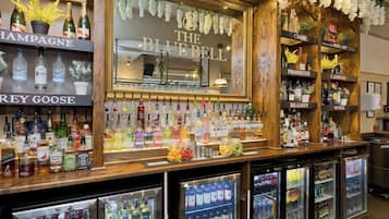 Bar (en el alojamiento)