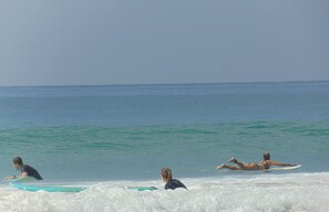 In Strandnähe, weißer Sandstrand, kostenloser Shuttle zum Strand