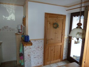 Private kitchen - Ferienwohnung Lotti (Brotterode-Trusetal)