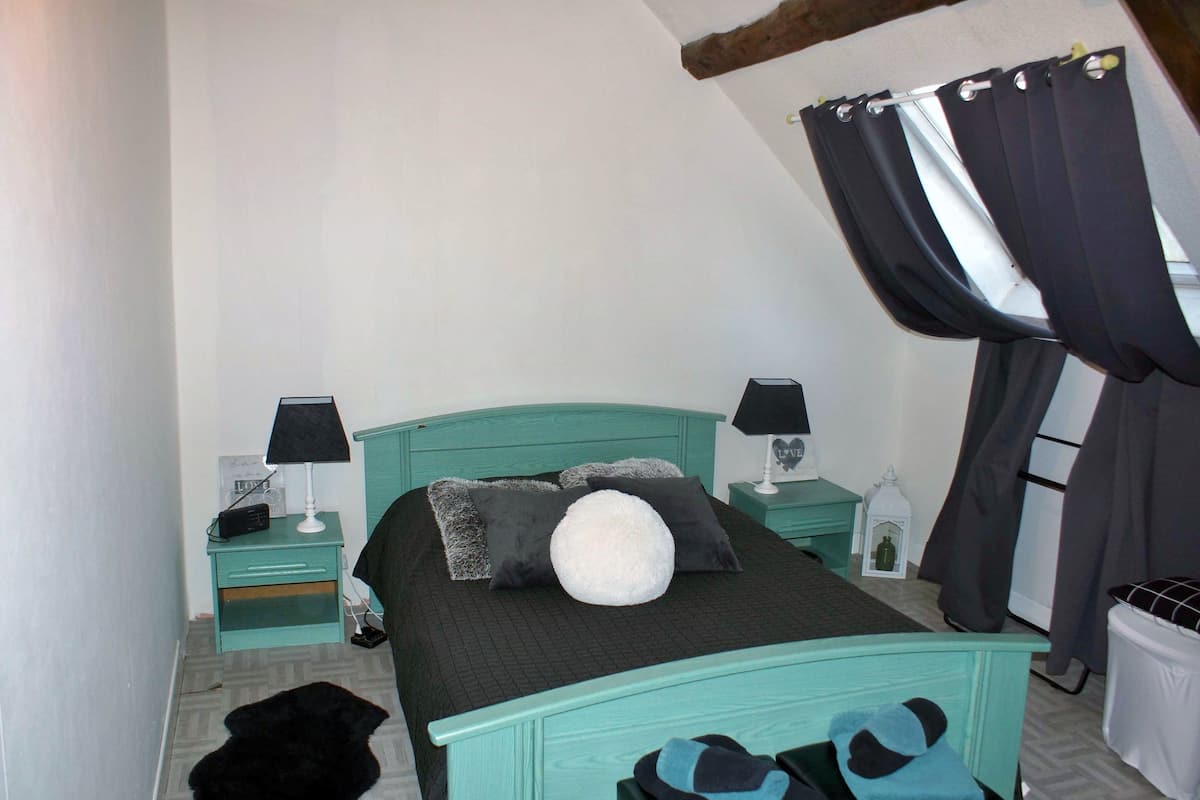 Classic Double Room, Park View (Emeraude)